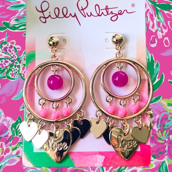 LILLY PULITZER EARRINGS NWT 🩷 Paradise Pink LOVE HEART CHARM Dangling POST - Picture 1 of 11